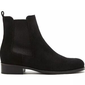 La CANADIENNE Women’s Stormi City Dry Pull On Booties- Size 9